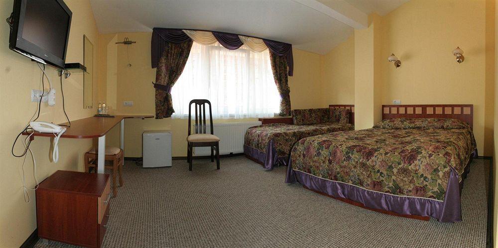 לבוב Hotel Leotel חדר תמונה