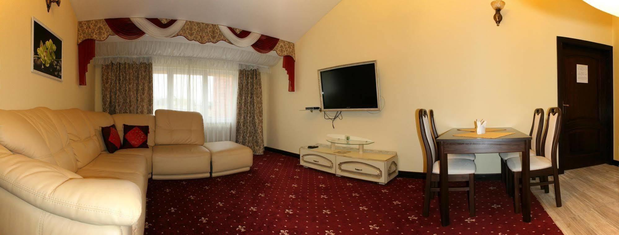 לבוב Hotel Leotel חדר תמונה