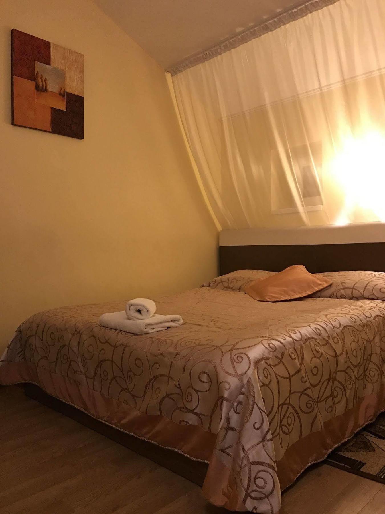 לבוב Hotel Leotel מראה חיצוני תמונה