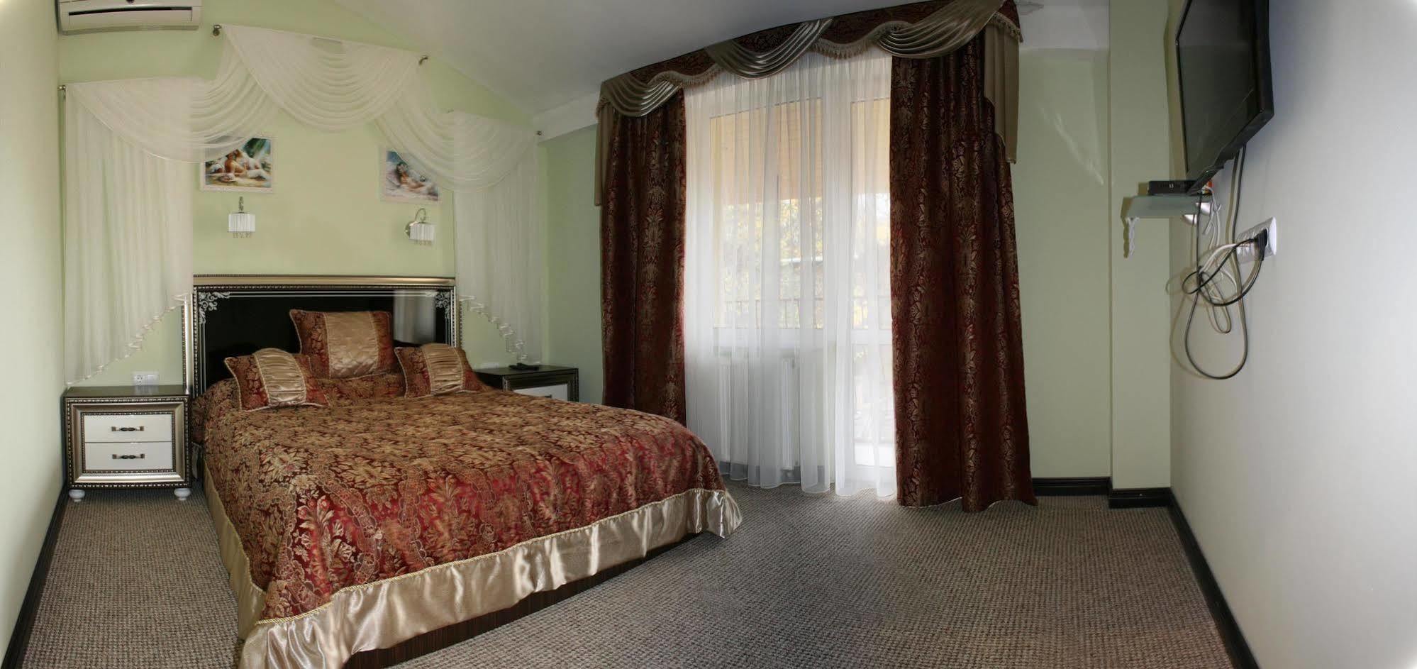 לבוב Hotel Leotel חדר תמונה