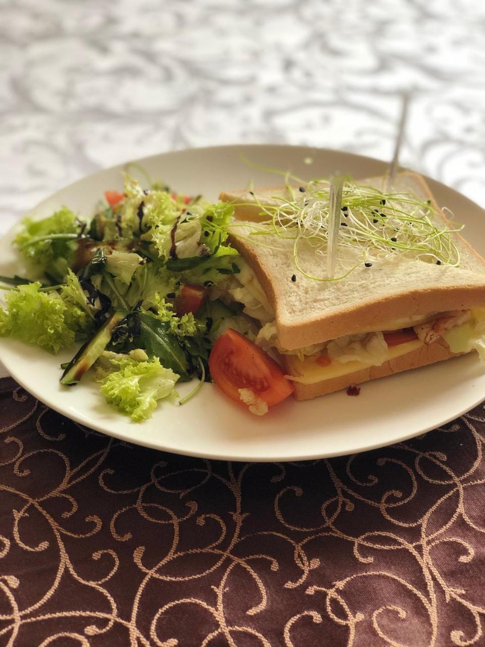 לבוב Hotel Leotel מראה חיצוני תמונה